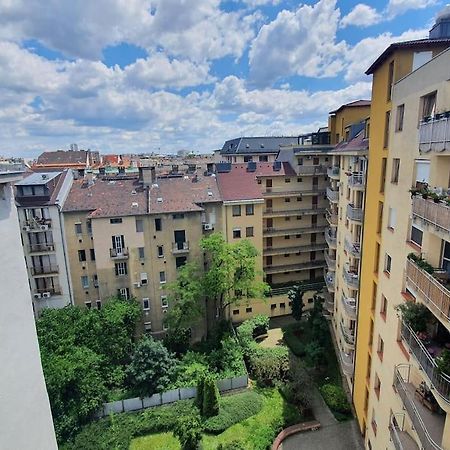 Master Apartment With Air Condition And Separated Rooftop Terrace 부다페스트 외부 사진