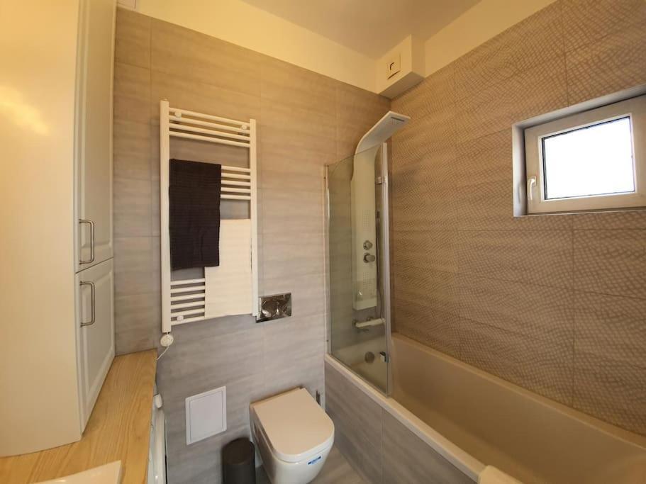 Master Apartment With Air Condition And Separated Rooftop Terrace 부다페스트 외부 사진